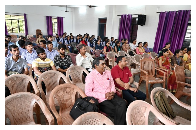  National conferrence  on "Scope of research in Discrete Mathematics" as per N.E.P