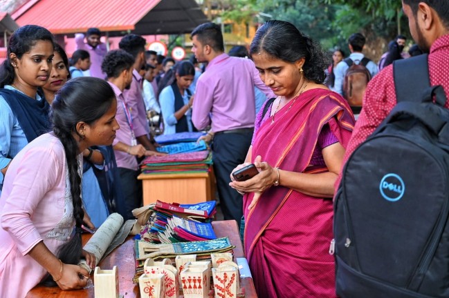 "Prjna Craft Mela"