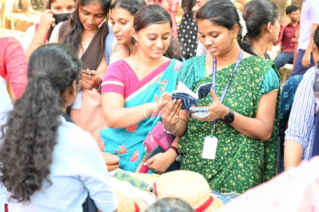 "Prajna craft mela"