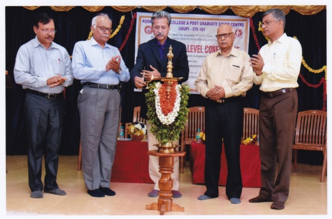 IQAC in association with economics department organised Two â€“Day state level conference