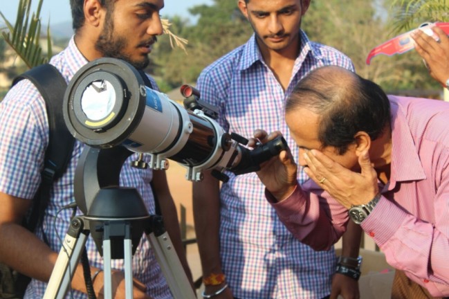 Gazing Stars and Sky Watch